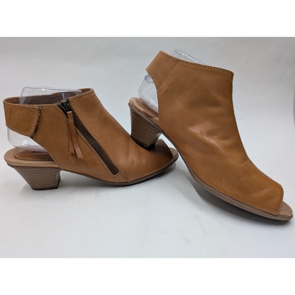 Earth Kristy Sand Brown Leather Peep Toe Slingback Booties Womens 9B